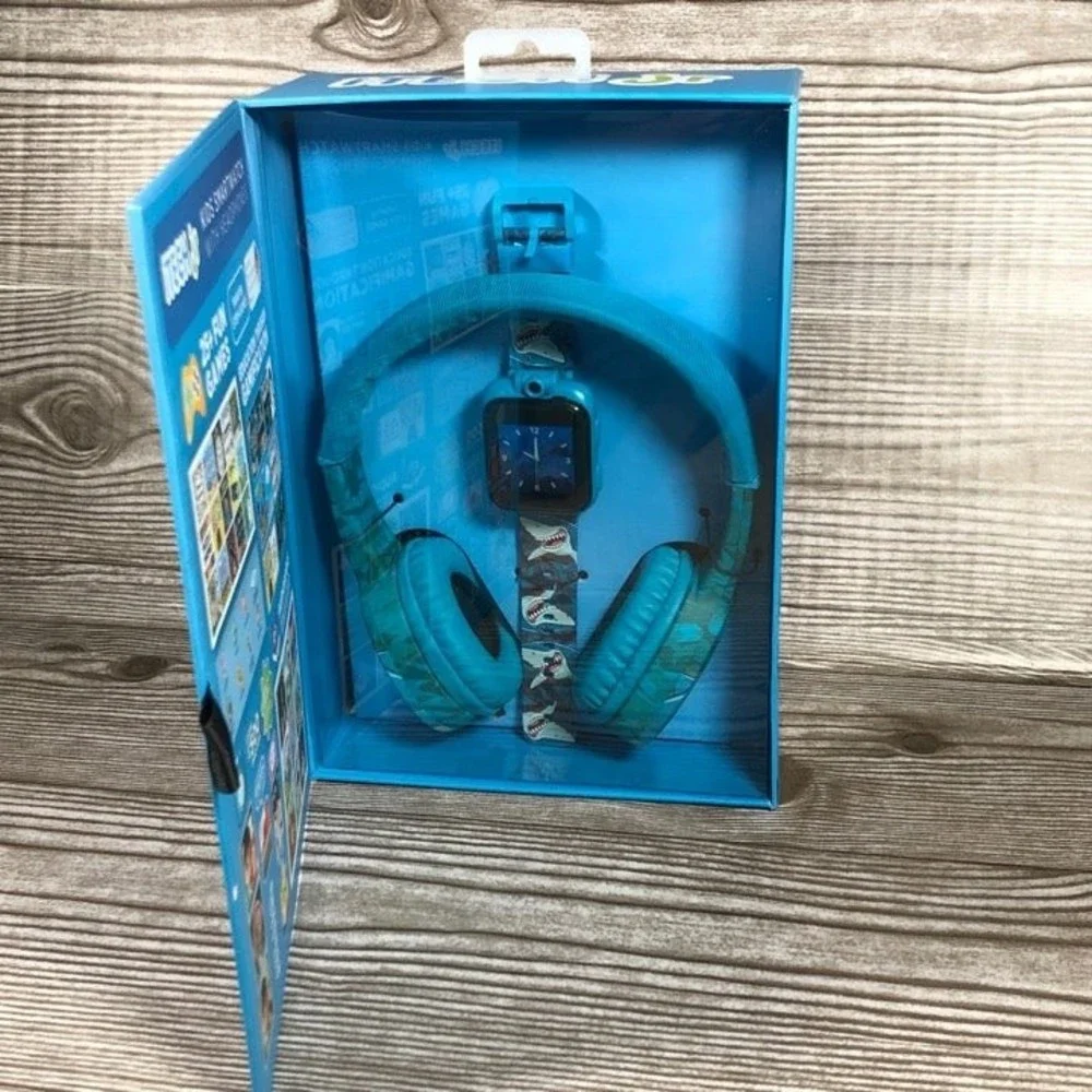 iTech Junior Boys Headphones & Smartwatch Set - Blue Shark.   Z13 - Picture 11 of 12